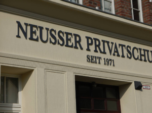 Philosophie Neusser Privatschule